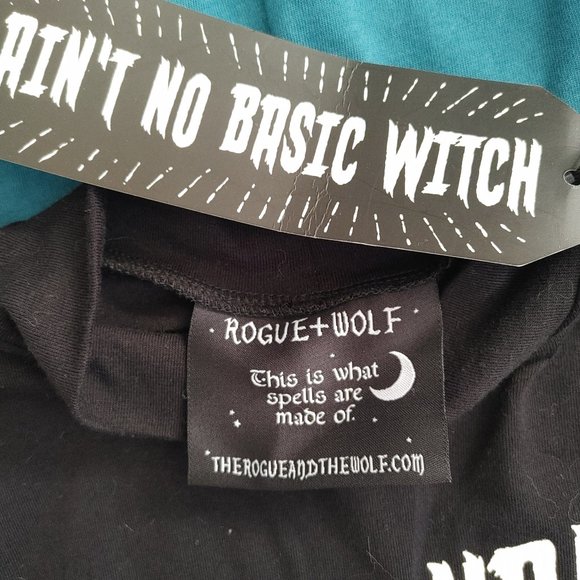 ROGUE+WOLF - CAT LADY GOTHIC CROP TOP - Picture 3 of 5